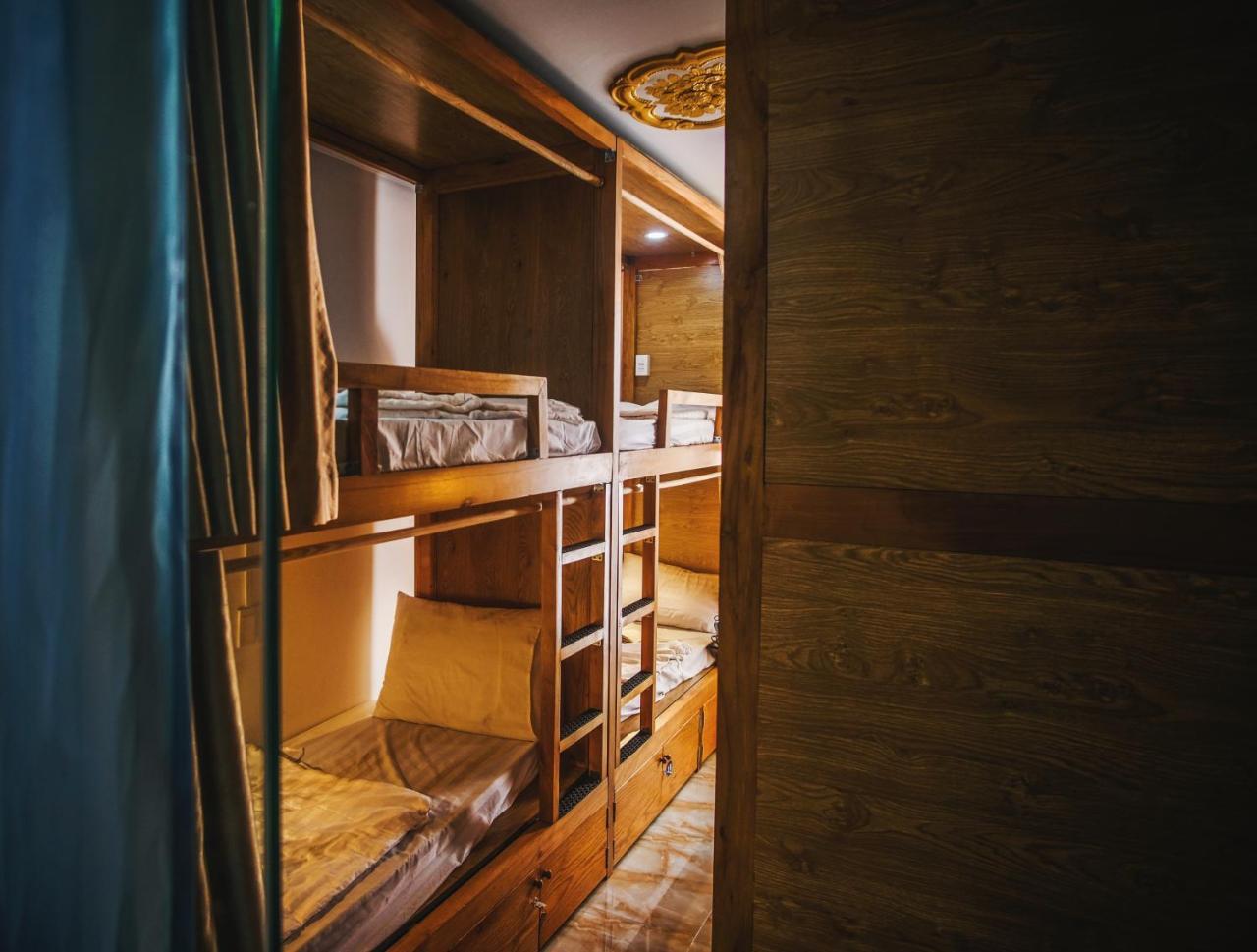 Dola Hostel Ho Chi Minh City Bagian luar foto