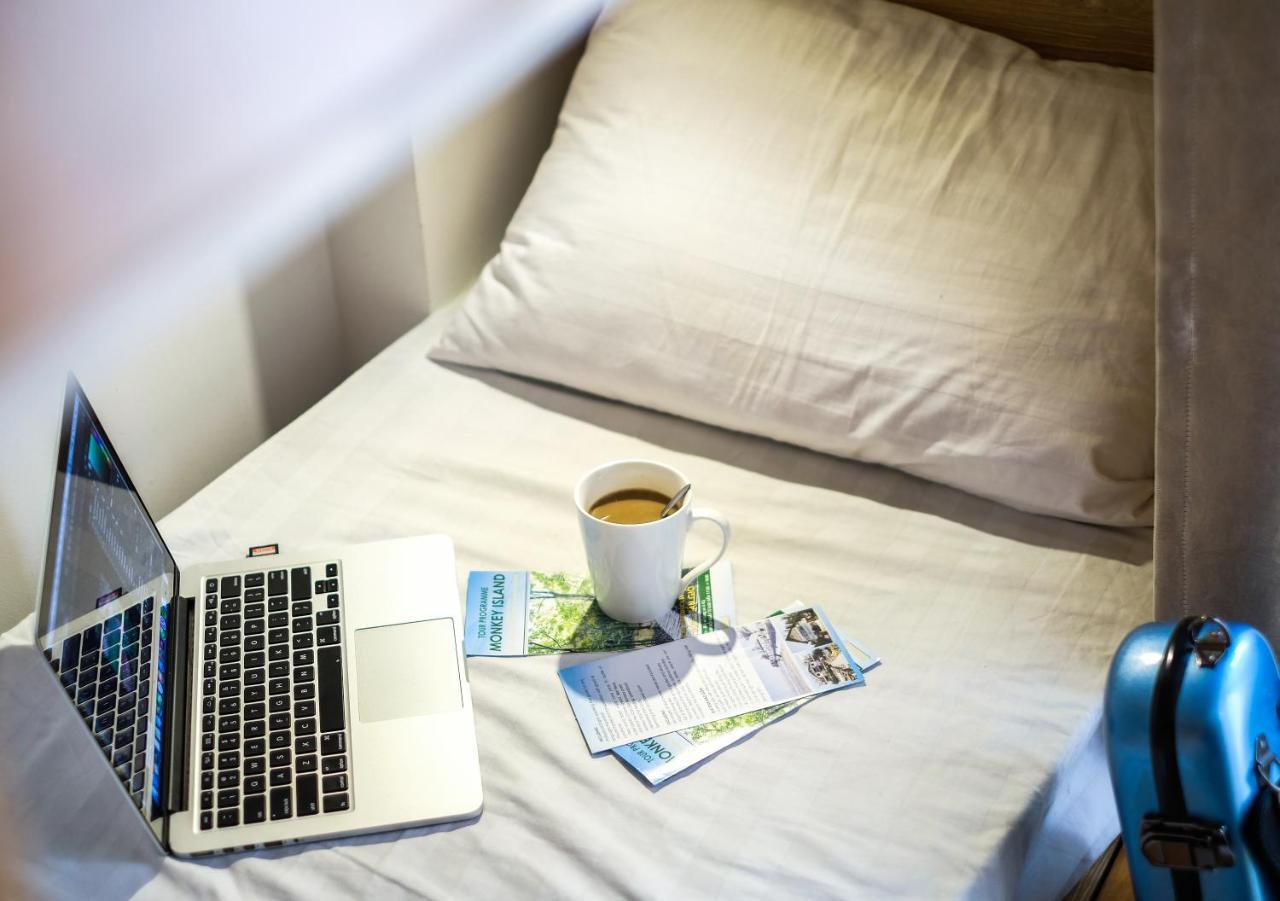 Dola Hostel Ho Chi Minh City Bagian luar foto